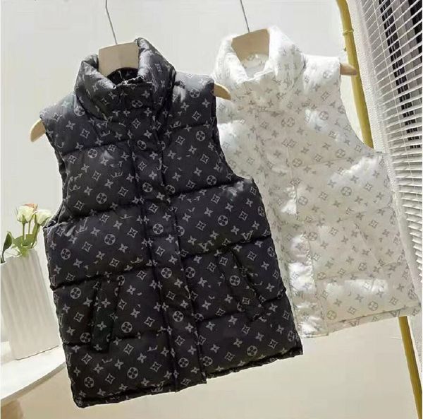22ll classical brand mens down vests designer embrodered letter bandge style womens downs vest warm outerwear, Black;white
22ll classical brand mens down vests designer embrodered letter bandge style womens downs vest warm outerwear, Black;white