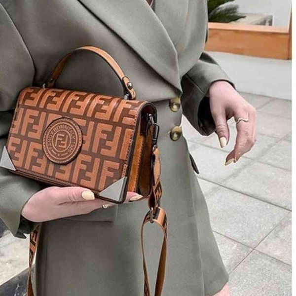 bags sale purses bag women new embossed letter hand soft leather small square one shoulder oblique span retro women's bag
bags sale purses bag women new embossed letter hand soft leather small square one shoulder oblique span retro women's bag
