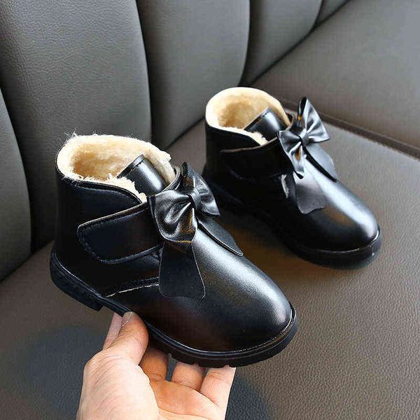 new girl ankle boots winter fashion light kid boots plush warm cotton princess sweet children leather girl shoes l220716, Black;grey
new girl ankle boots winter fashion light kid boots plush warm cotton princess sweet children leather girl shoes l220716, Black;grey
