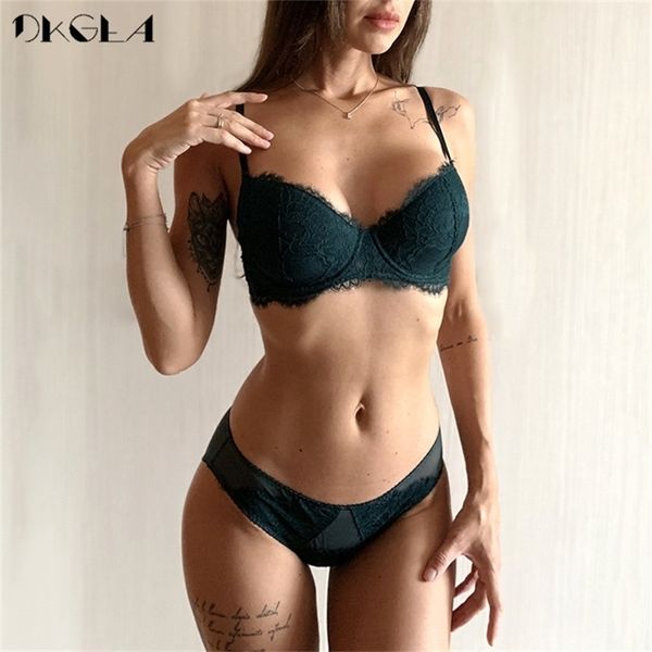 new fashion thin cotton underwear set women embroidery brassiere bra panties set plus size d e cup lace lingerie set green lj200814, Red;black
new fashion thin cotton underwear set women embroidery brassiere bra panties set plus size d e cup lace lingerie set green lj200814, Red;black