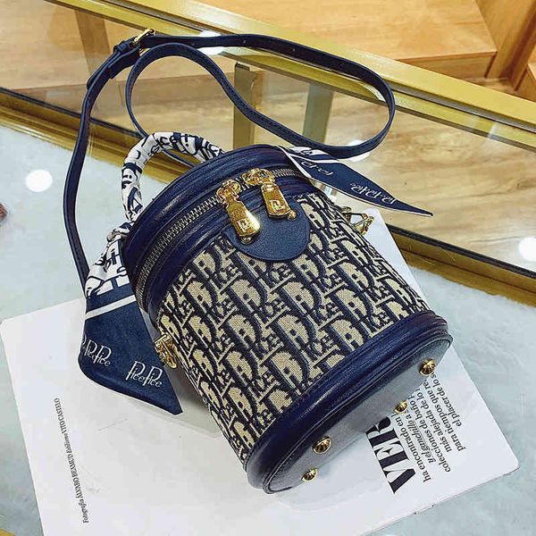 purse sale small bag female 2022 new trendy version fashion rice bucket messenger women's bag and versatile one shoulder bucket
purse sale small bag female 2022 new trendy version fashion rice bucket messenger women's bag and versatile one shoulder bucket