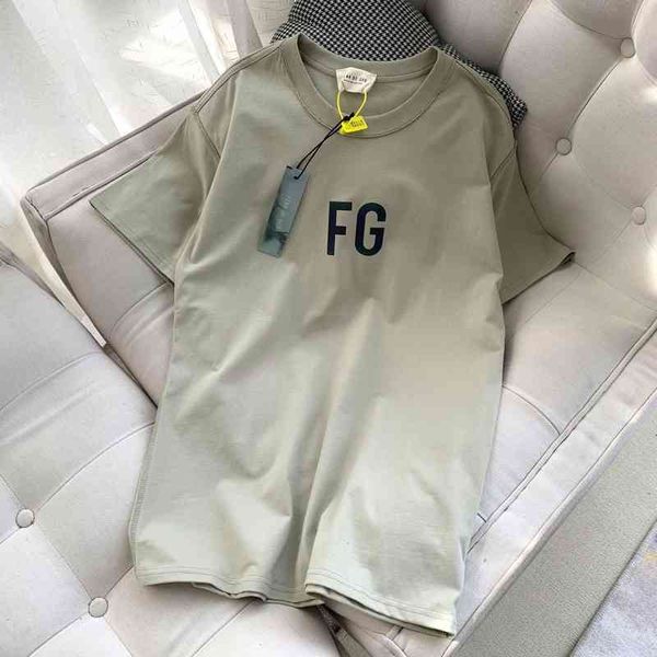 fog main line fashion fg summer round neck t-shirt reflective short sleeve women's loose br lovers's halfeuropean american fashion, White
fog main line fashion fg summer round neck t-shirt reflective short sleeve women's loose br lovers's halfeuropean american fashion, White