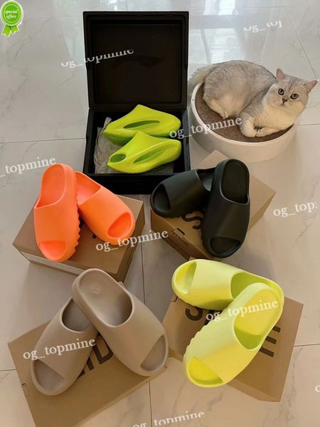 designer men women sandal slippers sliders sandals onyx ochre bone soot desert sand earth brown resin shoes pantoufle mens slides slipper, Black
designer men women sandal slippers sliders sandals onyx ochre bone soot desert sand earth brown resin shoes pantoufle mens slides slipper, Black