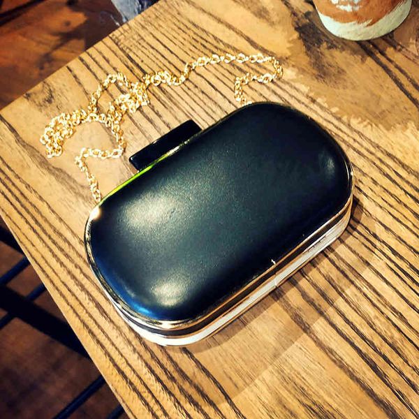 fashion chain temperament butterfly dinner bag night field hand grab 2022 single shoulder diagonal span bag
fashion chain temperament butterfly dinner bag night field hand grab 2022 single shoulder diagonal span bag