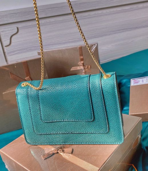 women's messenger bag cowhide quality enamel color hardware buckle solid color high-end atmosphere luxury designer simple style portabl
women's messenger bag cowhide quality enamel color hardware buckle solid color high-end atmosphere luxury designer simple style portabl