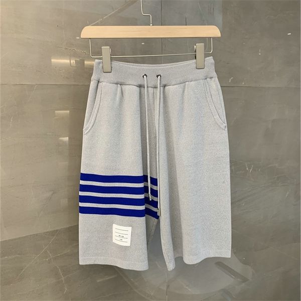71% off 2022 summer new trendy men's and women's clothing square capris tb four bar ice silk shorts sportswear casual, White;black
71% off 2022 summer new trendy men's and women's clothing square capris tb four bar ice silk shorts sportswear casual, White;black