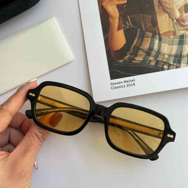 0072 new fashion sunglasses with uv protection for men and women vintage square frame popular come with case classic sunglasses65v0, White;black
0072 new fashion sunglasses with uv protection for men and women vintage square frame popular come with case classic sunglasses65v0, White;black