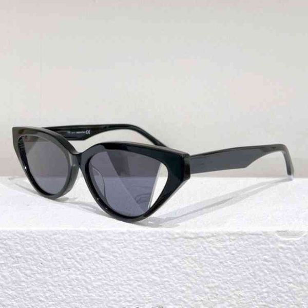 sunglasses f fashion cat's eye the same personalized uv resistant plate sunglasses f, White;black
sunglasses f fashion cat's eye the same personalized uv resistant plate sunglasses f, White;black