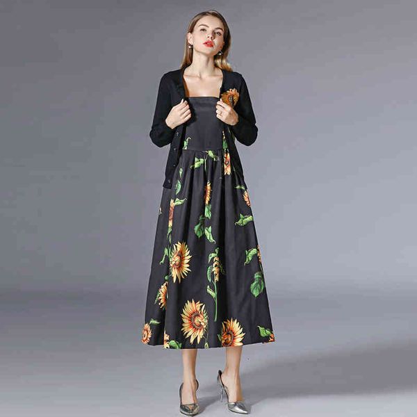 women's two piece pants wind autumn women's sunflower embroidery knitwear printed large skirt suit, White
women's two piece pants wind autumn women's sunflower embroidery knitwear printed large skirt suit, White