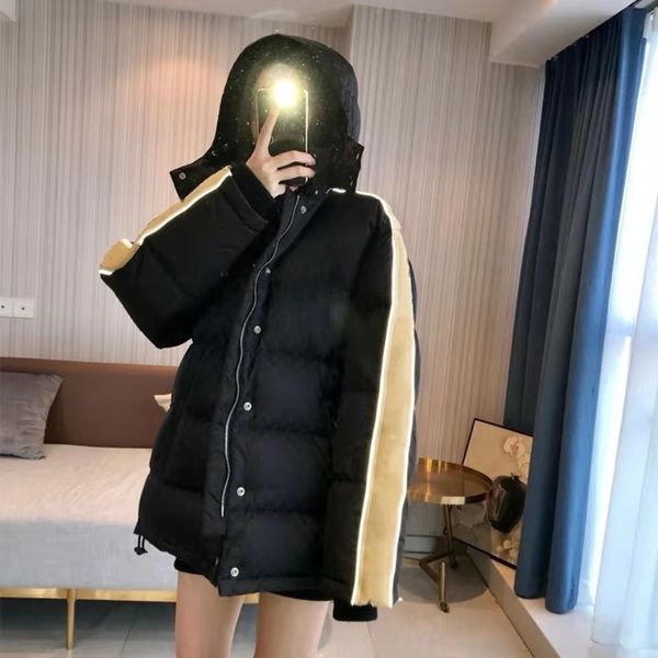 2023 men jacquard nylon down jacket designer male warm removable hood snap button closure outwear fashion gentlemen stand collar padded coat, Black
2023 men jacquard nylon down jacket designer male warm removable hood snap button closure outwear fashion gentlemen stand collar padded coat, Black