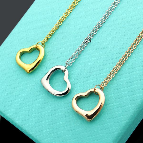 designer love jewelry women necklace luxury heart necklaces 925 silver jewelry as gift with box
designer love jewelry women necklace luxury heart necklaces 925 silver jewelry as gift with box
