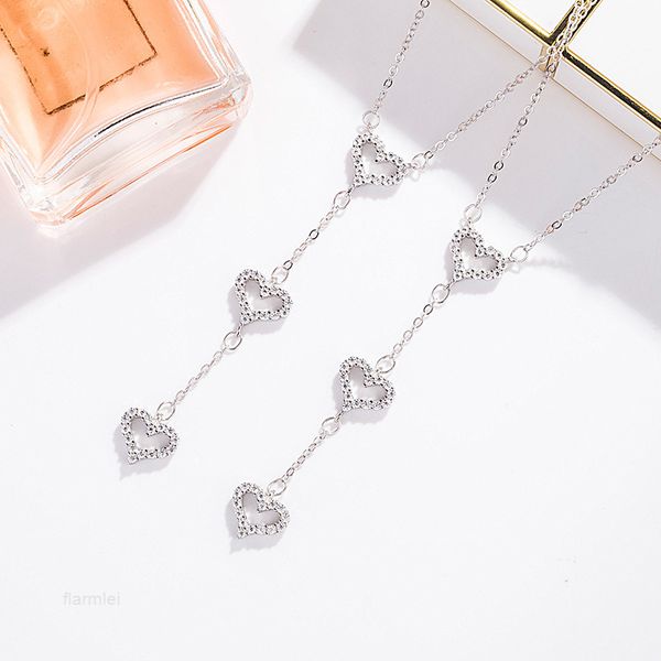 t family heart necklace women's fashion versatile hollow out love diamond 925 sterling silver triple new heart pendant clavicle chain, Black
t family heart necklace women's fashion versatile hollow out love diamond 925 sterling silver triple new heart pendant clavicle chain, Black