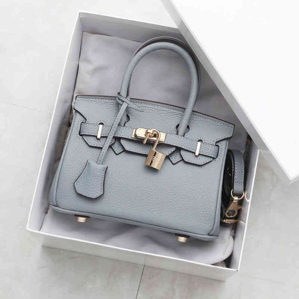high version birkins handbags first layer cowhide litchi pattern platinum mini 2022 versatile portable leather women's bag
high version birkins handbags first layer cowhide litchi pattern platinum mini 2022 versatile portable leather women's bag