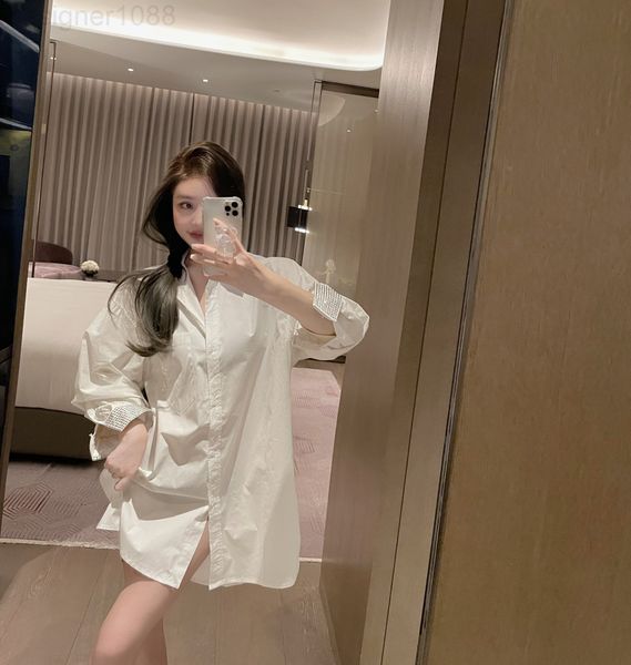 women's blouses & shirts designer aw dawangjia 22 spring and summer new french elegant cuffs drill lapel shirt sleeve inner mesh design, White
women's blouses & shirts designer aw dawangjia 22 spring and summer new french elegant cuffs drill lapel shirt sleeve inner mesh design, White