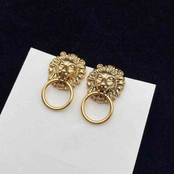 70% off jewelry brass electroplating style female earrings star same high version earrings, Golden
70% off jewelry brass electroplating style female earrings star same high version earrings, Golden