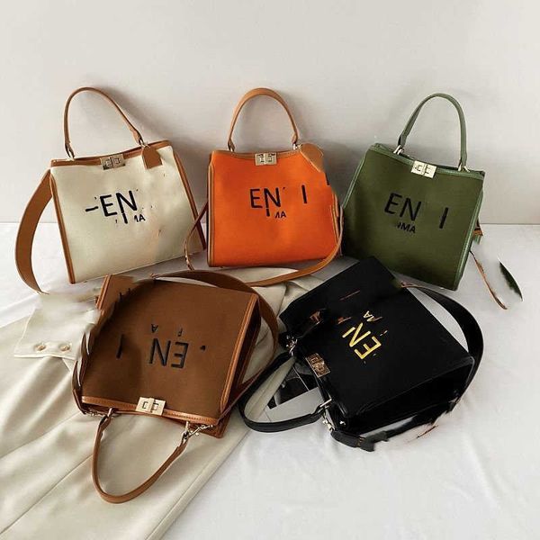 new style luxury brand design pu material small shoulder handbag tote bags purses for women 2022
new style luxury brand design pu material small shoulder handbag tote bags purses for women 2022