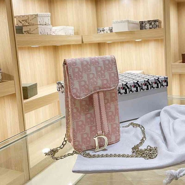 classic chain mobile phone women's new high-end style popular one shoulder fashion bag handbags
classic chain mobile phone women's new high-end style popular one shoulder fashion bag handbags