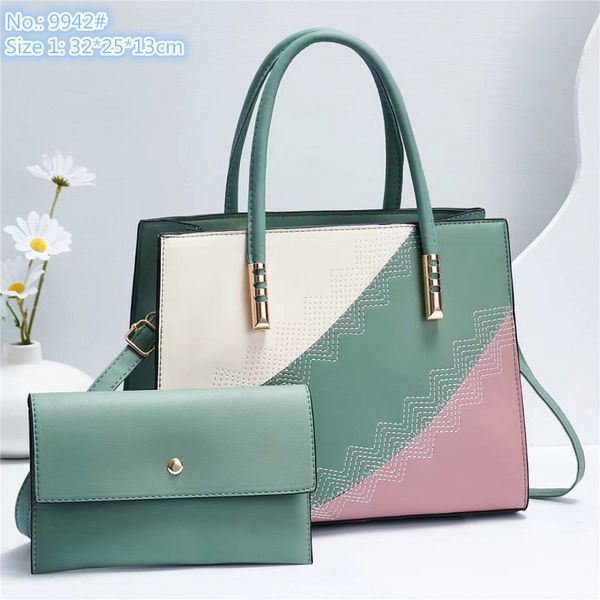 wholesale factory ladies leathers shoulder bags sweet little fresh embroidered handbag simple joker solid color leather tote bag fashion col
wholesale factory ladies leathers shoulder bags sweet little fresh embroidered handbag simple joker solid color leather tote bag fashion col
