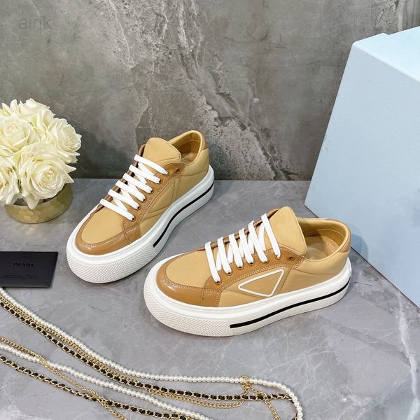 luxurys designers shoes oblique technology canvas trainers sneakers men women fashion pairs outdoor platform casual shoes, Black
luxurys designers shoes oblique technology canvas trainers sneakers men women fashion pairs outdoor platform casual shoes, Black