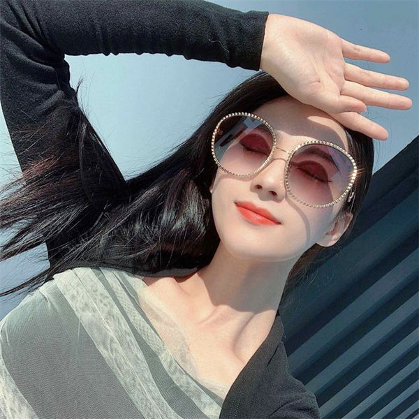 sunglasses small fragrance round frame sunglasses net red ins same fashion ch9552, White;black
sunglasses small fragrance round frame sunglasses net red ins same fashion ch9552, White;black