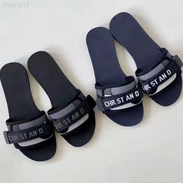 slippers designer d family's new letter embroidery women's slippers in 2021 summerw40t 2022, Black
slippers designer d family's new letter embroidery women's slippers in 2021 summerw40t 2022, Black
