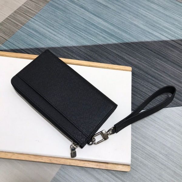 1v black bag holders wallets totes purse handbags crossbody backpack fashion, Red;black
1v black bag holders wallets totes purse handbags crossbody backpack fashion, Red;black