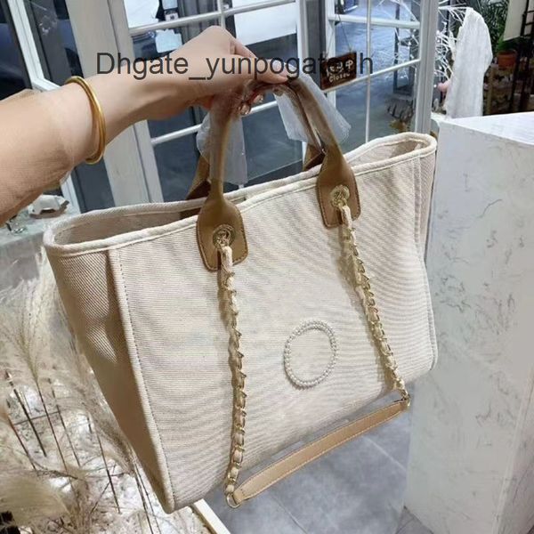 classic fashion pearl beach bags brand ch women handbags evening bag designers female canvas portable high-capacity luxury trend big handbag, Black;red
classic fashion pearl beach bags brand ch women handbags evening bag designers female canvas portable high-capacity luxury trend big handbag, Black;red