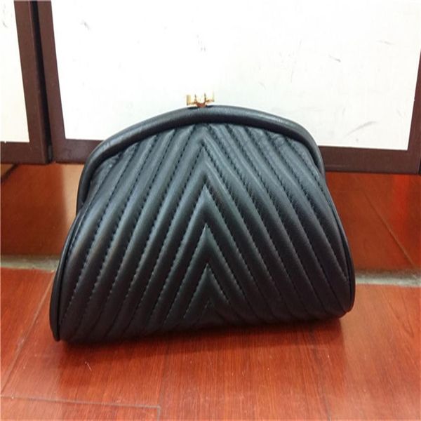 europe america fashion women evening bags classic caviar leather clutch bag sheepskin leather black handbag bolsas femininas 2066
europe america fashion women evening bags classic caviar leather clutch bag sheepskin leather black handbag bolsas femininas 2066