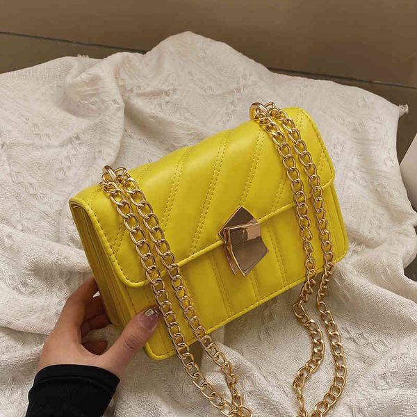 ladies fashion trend new brand bag wholesale lingge chain small square women's 2022 single shoulder versatile msenger
ladies fashion trend new brand bag wholesale lingge chain small square women's 2022 single shoulder versatile msenger