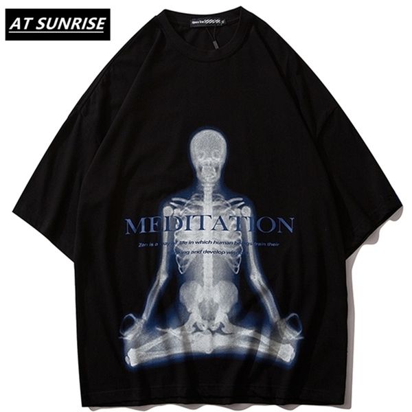 men clothing hiphop t shirt skeleton skull printed tshirts summer casual short sleeve fashion tshirts streetwear black tee 220608, White;black
men clothing hiphop t shirt skeleton skull printed tshirts summer casual short sleeve fashion tshirts streetwear black tee 220608, White;black