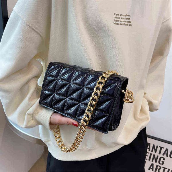 nxy evening bag golden dikke ketting kleine pu lederen flap handtassen en portemonnees vrouwen 2022 zomer mode merk luxe onderarm schouderta
nxy evening bag golden dikke ketting kleine pu lederen flap handtassen en portemonnees vrouwen 2022 zomer mode merk luxe onderarm schouderta