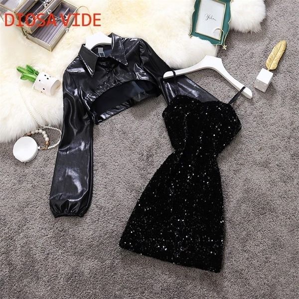 stand-up collar puff sleeve short handsome little leather sequin suspender dress suit women autumn style 220318, White
stand-up collar puff sleeve short handsome little leather sequin suspender dress suit women autumn style 220318, White