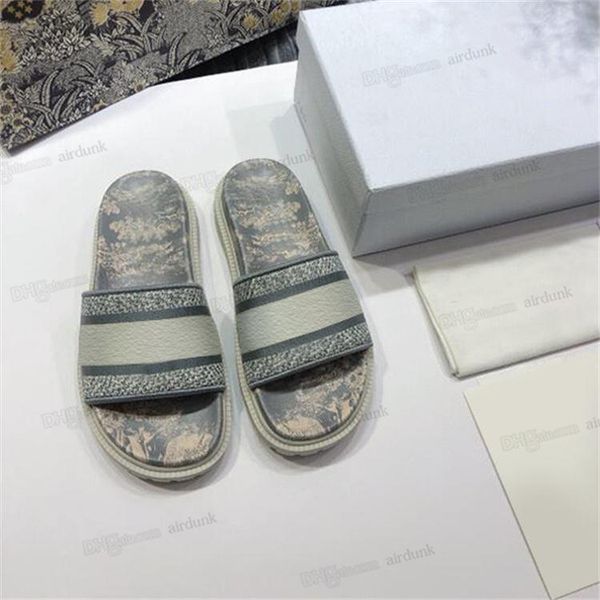 2022 paris dies designer shoes 2022 dways women slides platform slippers reverse embroidered cotton sandals scuffs paris beautiful shoe thic, Black
2022 paris dies designer shoes 2022 dways women slides platform slippers reverse embroidered cotton sandals scuffs paris beautiful shoe thic, Black