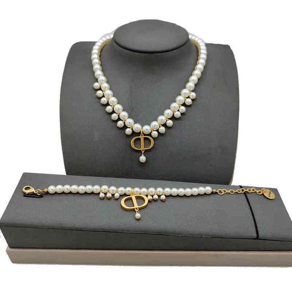 necklace pearl this season's new high-grade simple necklace bracelet high-quality electroplating, Black
necklace pearl this season's new high-grade simple necklace bracelet high-quality electroplating, Black