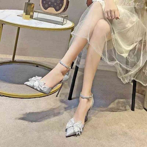 sandals crystal wedding shoes main dress thin heels are not tired feet spring style with skirt silver high heels women, Black
sandals crystal wedding shoes main dress thin heels are not tired feet spring style with skirt silver high heels women, Black