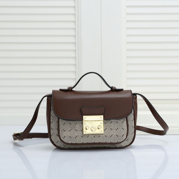 women's designers luxury famous shoulder bag totes purse handbag message bags cluth brand classic crossbody flap pu leather #8778 22cm
women's designers luxury famous shoulder bag totes purse handbag message bags cluth brand classic crossbody flap pu leather #8778 22cm