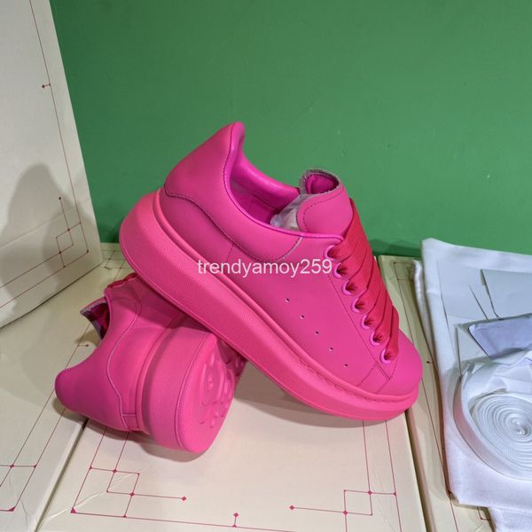 dress shoes rose red shoes women's heightening thick bottomed muffin men's leather couple board fashion casual, Black
dress shoes rose red shoes women's heightening thick bottomed muffin men's leather couple board fashion casual, Black