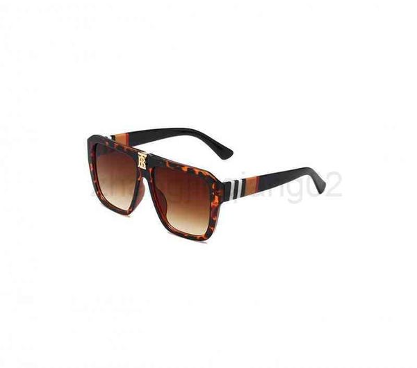 designer tb sunglasses luxurious fashion woman mens lovers new generous frame vintage baseball sport personality street type summer burb sun, White;black
designer tb sunglasses luxurious fashion woman mens lovers new generous frame vintage baseball sport personality street type summer burb sun, White;black
