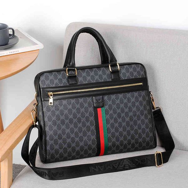 quality briefcase kerry mani men's handbag horizontal large capacity backpack men's pattern bag
quality briefcase kerry mani men's handbag horizontal large capacity backpack men's pattern bag