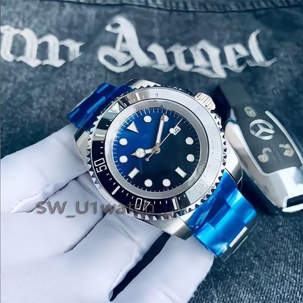 men's automatic mechanical watch 44mm stainless steel buckle sport luminous waterproof watch, Slivery;brown
men's automatic mechanical watch 44mm stainless steel buckle sport luminous waterproof watch, Slivery;brown