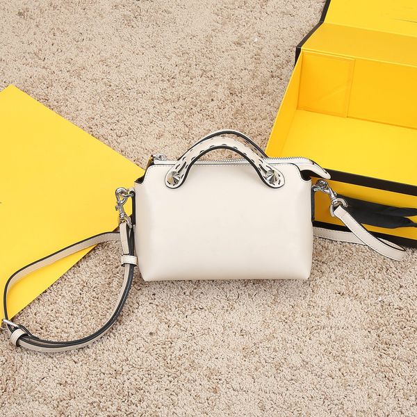 cowhide new style embroidered lettering bag luxury designer marat safin pattern lady handbag lady single classic cross bags
cowhide new style embroidered lettering bag luxury designer marat safin pattern lady handbag lady single classic cross bags