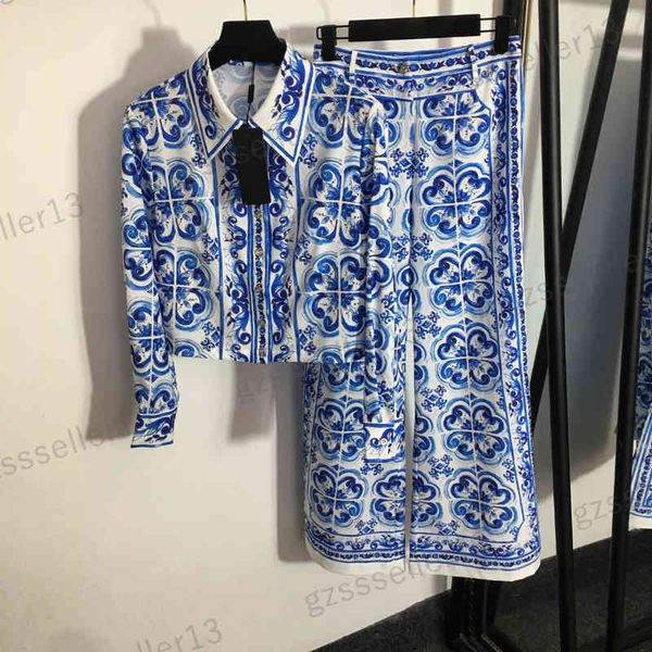 designer two pieces dress d..g suit luxury blue and white porcelain shirt trousers sets size s-xl
designer two pieces dress d..g suit luxury blue and white porcelain shirt trousers sets size s-xl