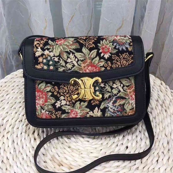 fashion trend new ladies luxury brand designer bag wholesale women's real leather one shoulder portable diagonal span painting flower e
fashion trend new ladies luxury brand designer bag wholesale women's real leather one shoulder portable diagonal span painting flower e