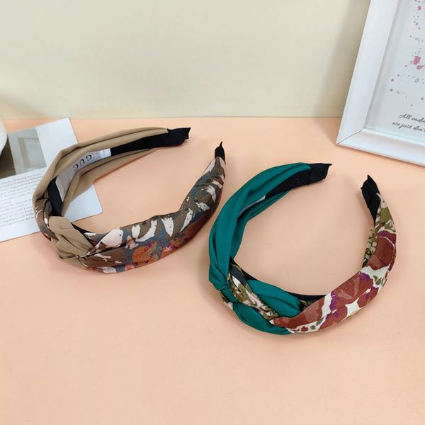 4colors designer luxury flower print knotted hair bands headbands for women handmake lether letter hair hoop girl headband sports fitness he, Silver
4colors designer luxury flower print knotted hair bands headbands for women handmake lether letter hair hoop girl headband sports fitness he, Silver