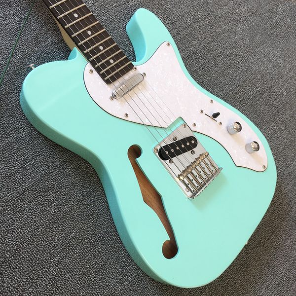 2022classic f-hole electric guitar professional performance level good timbre comfortable feel delivery to home
2022classic f-hole electric guitar professional performance level good timbre comfortable feel delivery to home