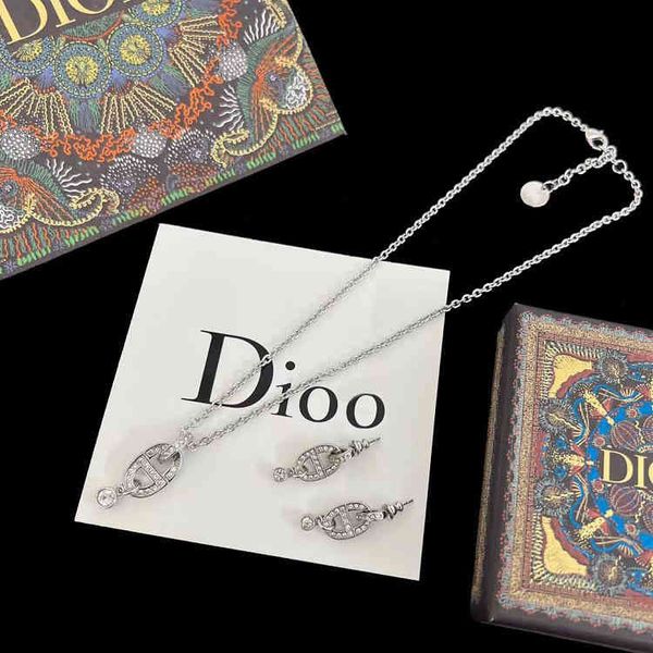 fine jewellery platinum diamond inlaid necklace trend light luxury personalized female collarbone chain jewelry, Black
fine jewellery platinum diamond inlaid necklace trend light luxury personalized female collarbone chain jewelry, Black