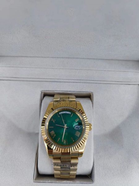 with original box luxury watches 41mm mens 18k yellow gold green dial bigger diamond automatic fashion brand men's watch wristwatch 281, Slivery;brown
with original box luxury watches 41mm mens 18k yellow gold green dial bigger diamond automatic fashion brand men's watch wristwatch 281, Slivery;brown