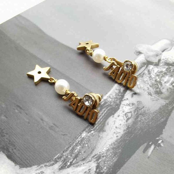 fashion new jewelry trend luxury brand designer wholesale d home pearl tassel high sense light small letter earrings female, Silver
fashion new jewelry trend luxury brand designer wholesale d home pearl tassel high sense light small letter earrings female, Silver