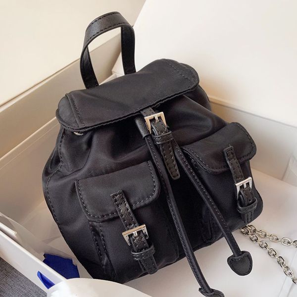 re-nylon canvas backpack bag womens men multi-function bags designer saffiano black pink triangle handbag luxurys lapbag with box
re-nylon canvas backpack bag womens men multi-function bags designer saffiano black pink triangle handbag luxurys lapbag with box