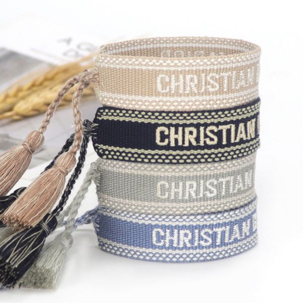 brand luxury braided bracelet adjustable woven friendship bangle for womens mens designer letter embroidery rope bracelets jewelry gift code, Golden;silver
brand luxury braided bracelet adjustable woven friendship bangle for womens mens designer letter embroidery rope bracelets jewelry gift code, Golden;silver
